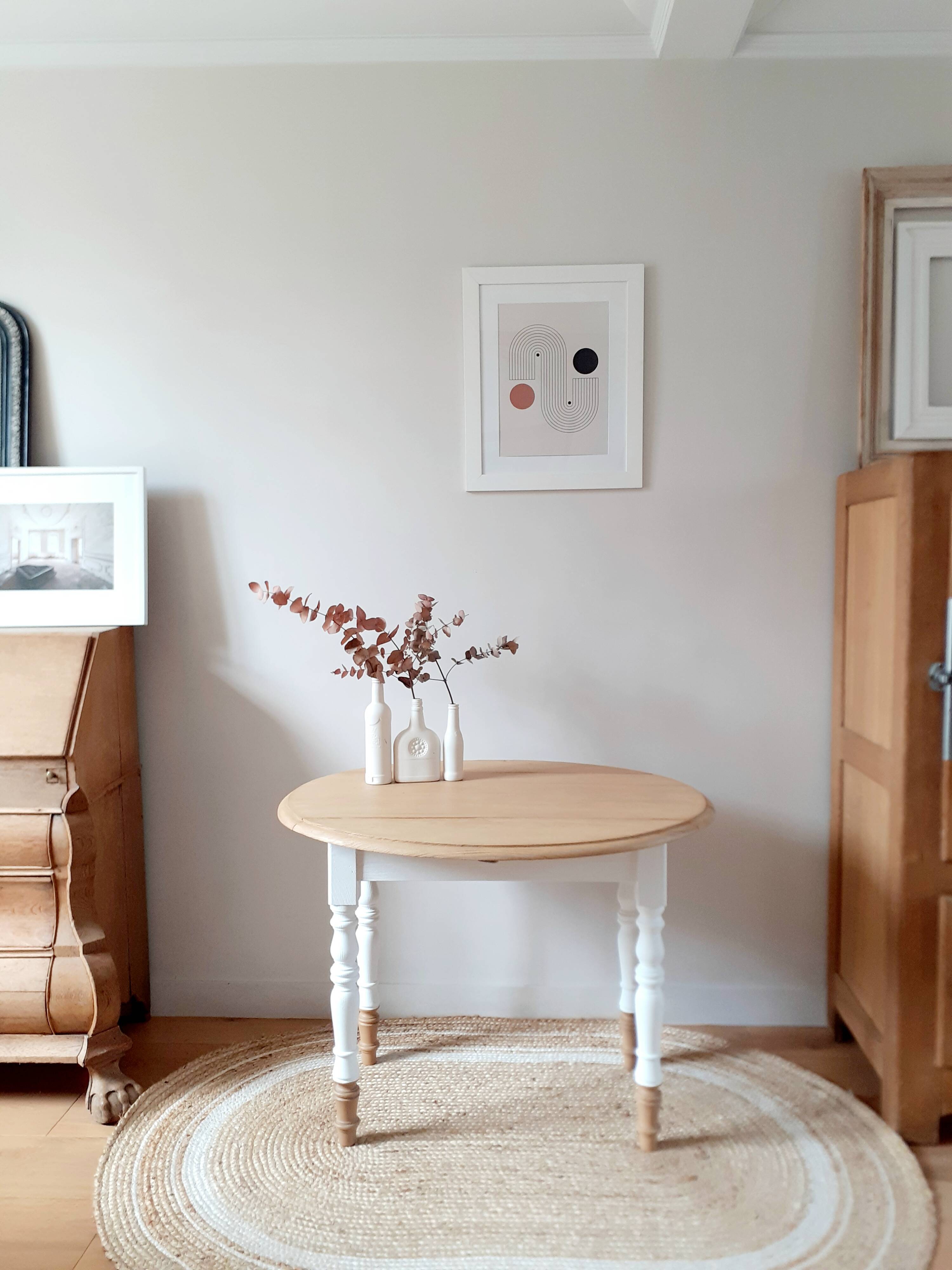 Round table with flaps restyled