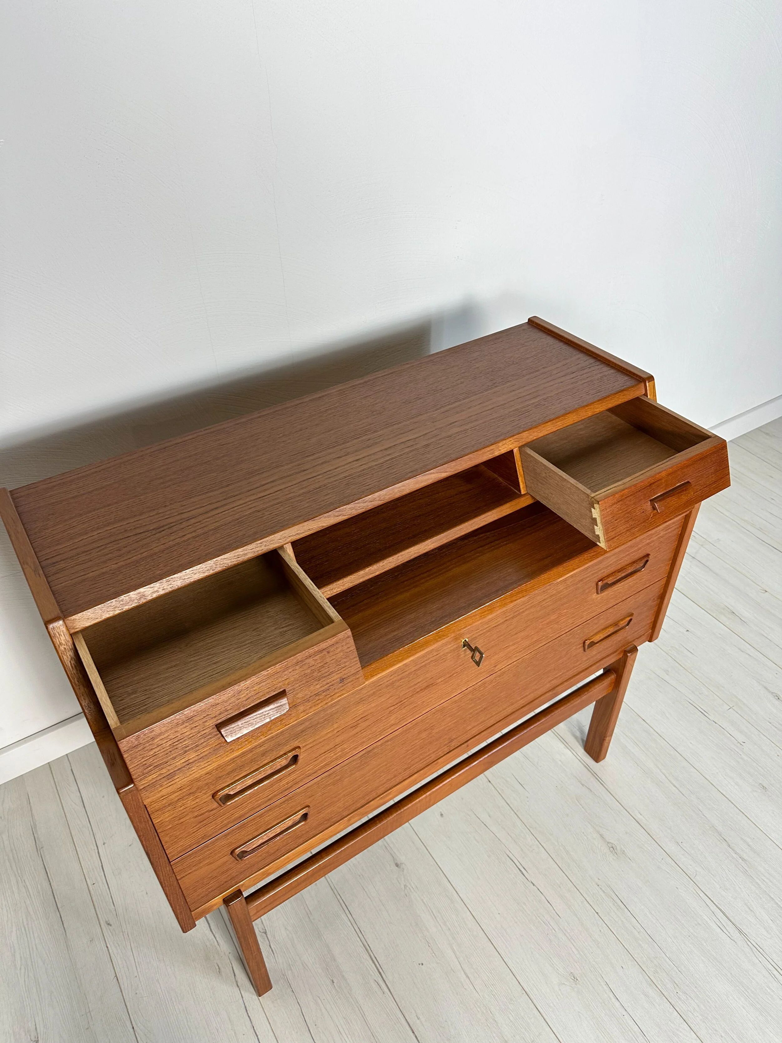 60s Vintage Danish Teak Secretary by Arne Wahl Iversen - Vinde Møbelfabrik