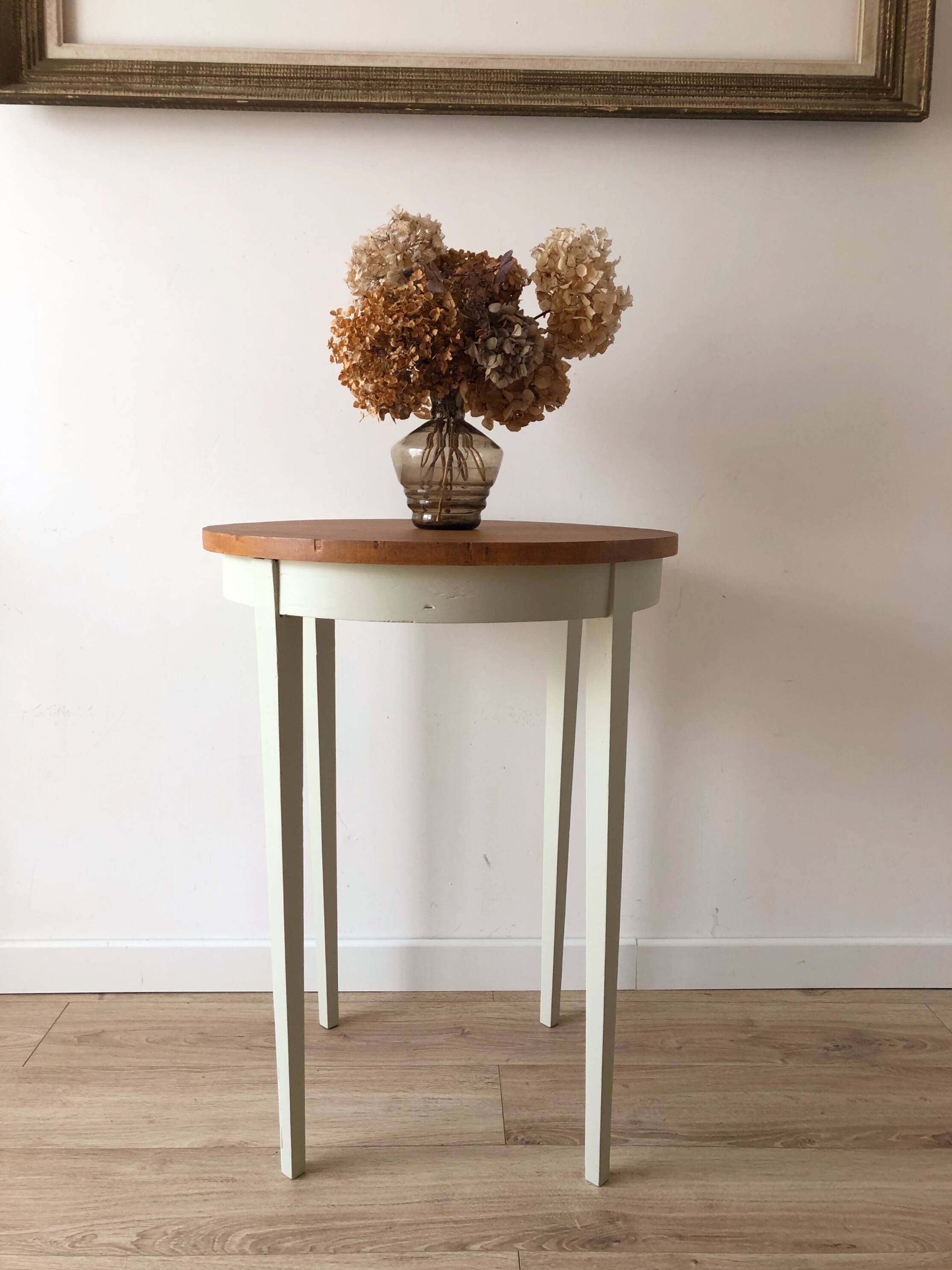 Vintage marquetry pedestal table, Opaline Green and light oak