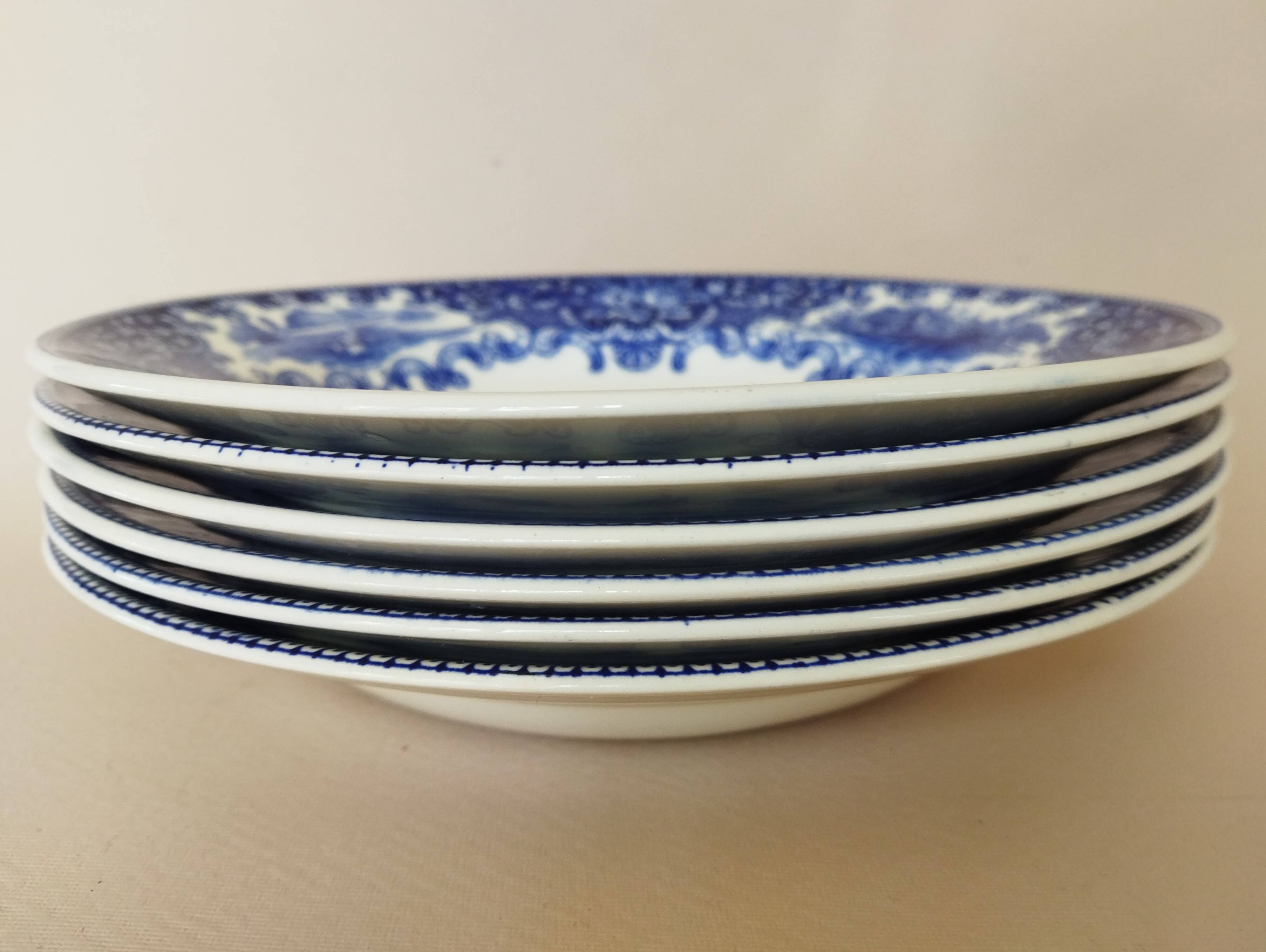 Royal Sphinx Maestricht P. Regout "Cambridge Old England" blue & white soup plates