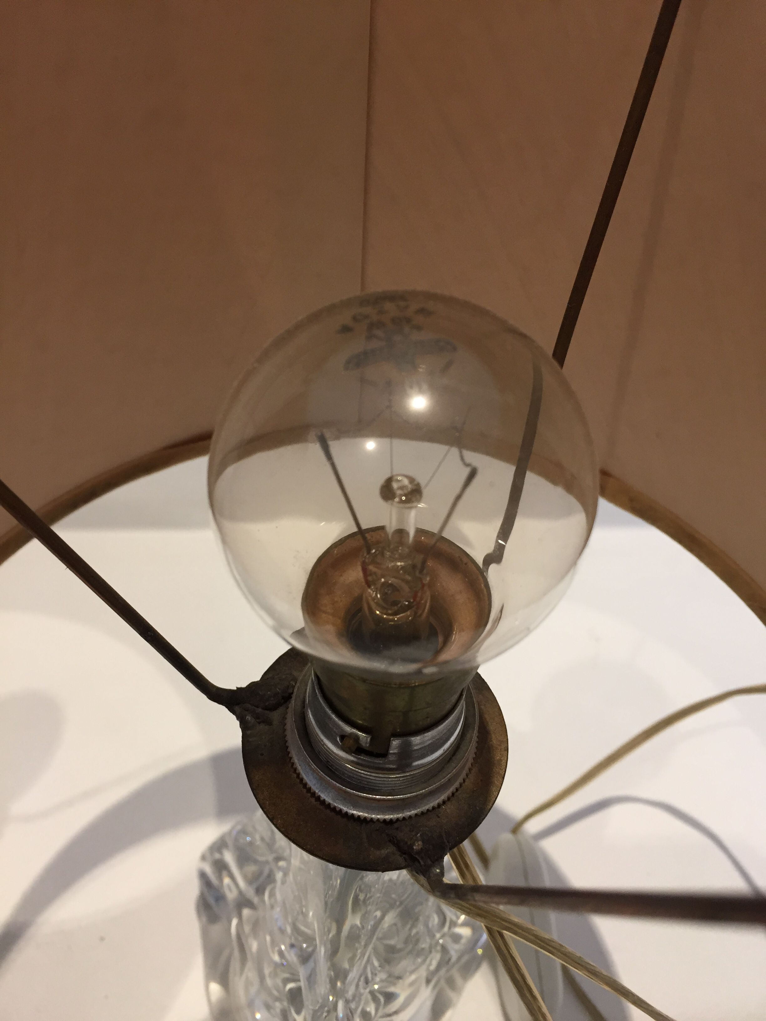 Paire lampes chevet cristal 1970