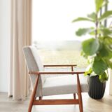 Fauteuil bouclé vintage bois couleur noyer tissu gris champagne design mid