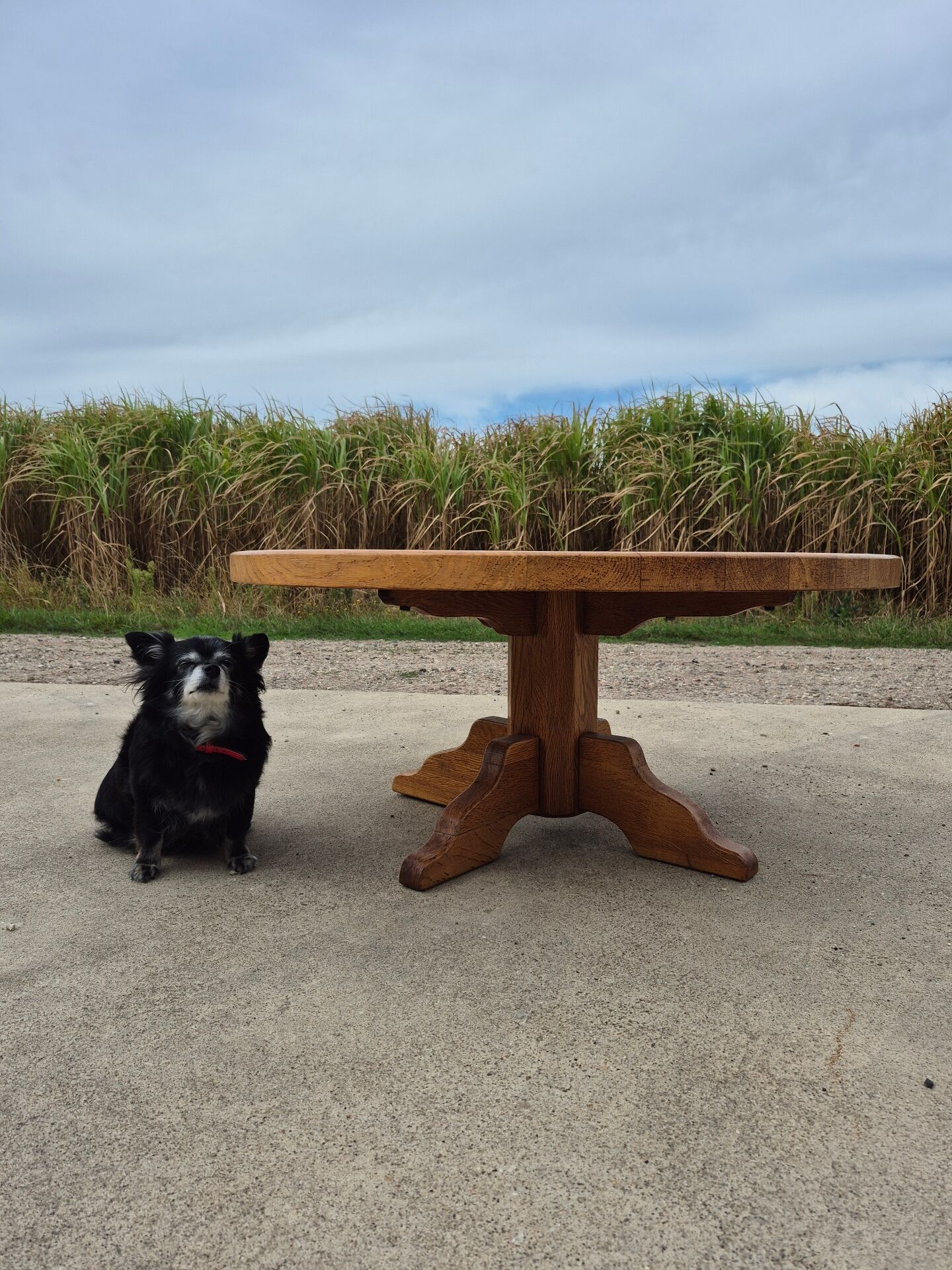 Round 100 cm oak coffee table 1970s