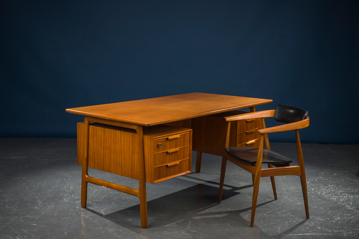 Mid-Century teak model 75 desk from Omann Jun, 1960s