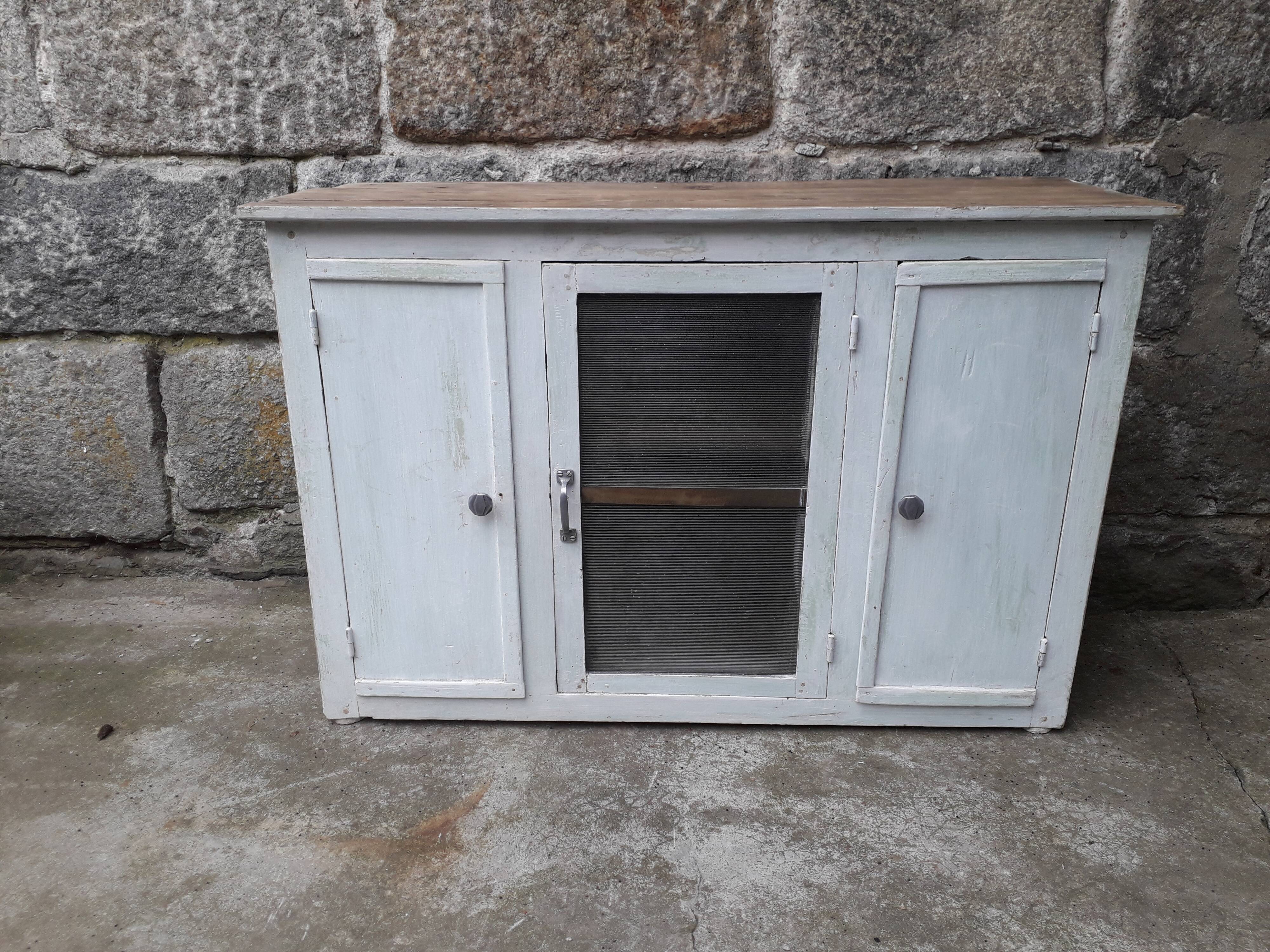 Patinated fir placard