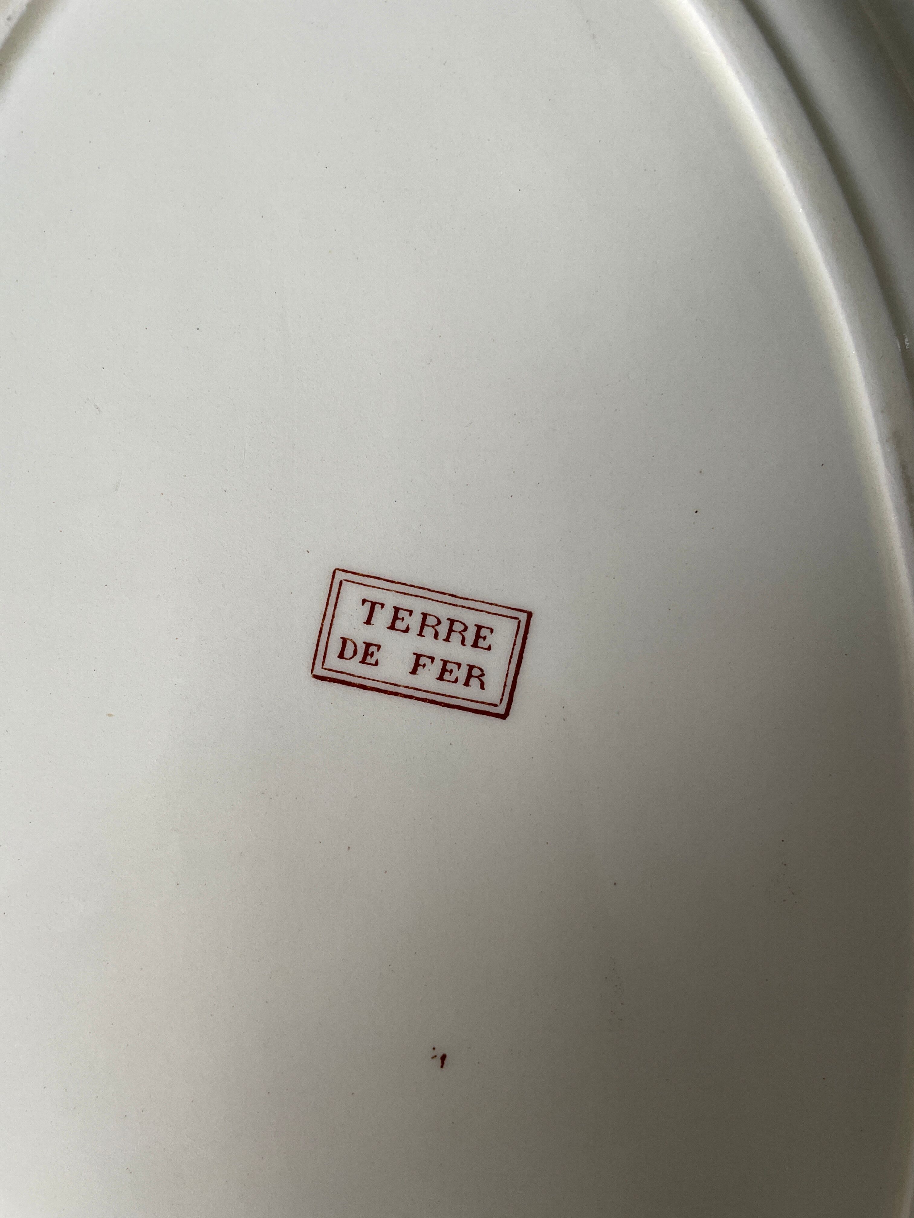 Oval flat iron earth, XIXth century