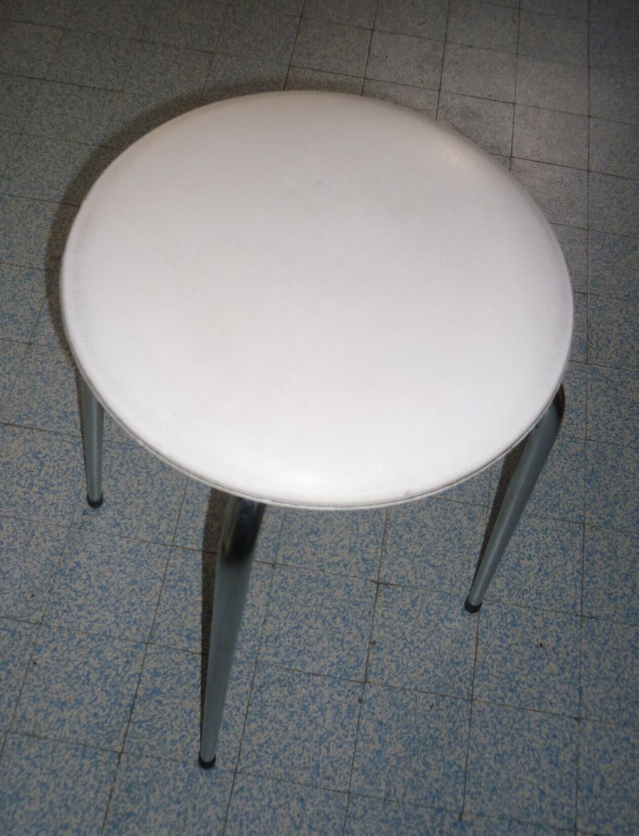 Tabouret de cuisine blanc