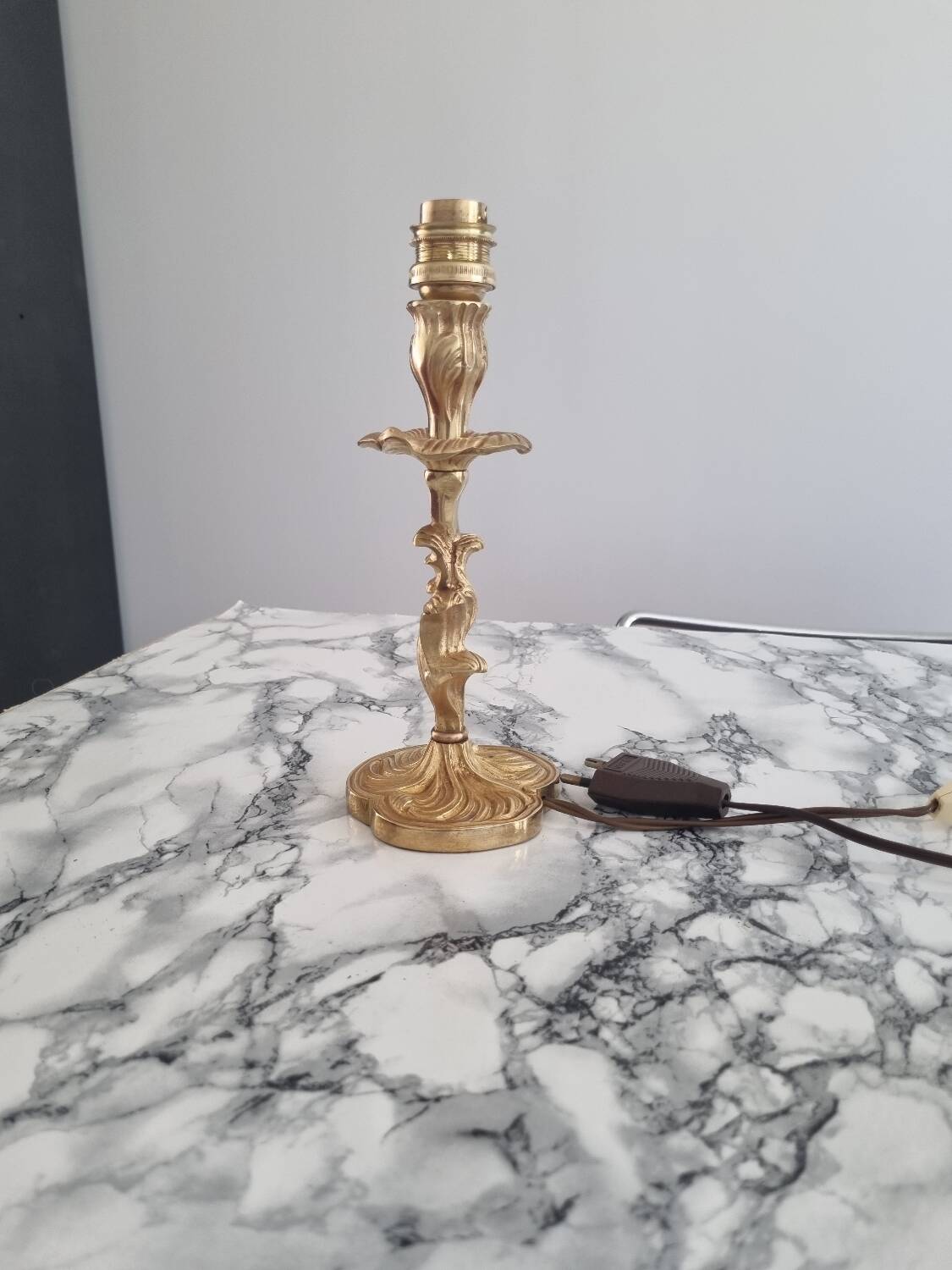 Vintage gold lamp base
