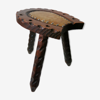 Tripod milking stool - Spanish brutalist style