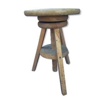 Tabouret à vis