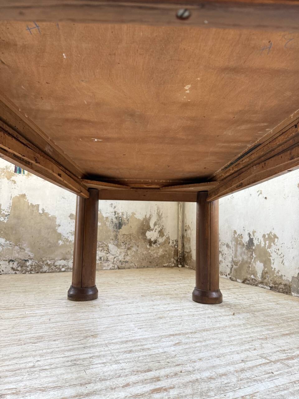 Dudouyt oak dining table 1940