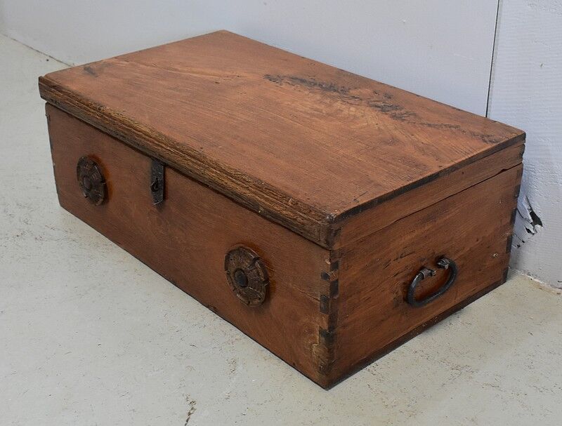 Massive ash chest and iron handles - mid-19th century