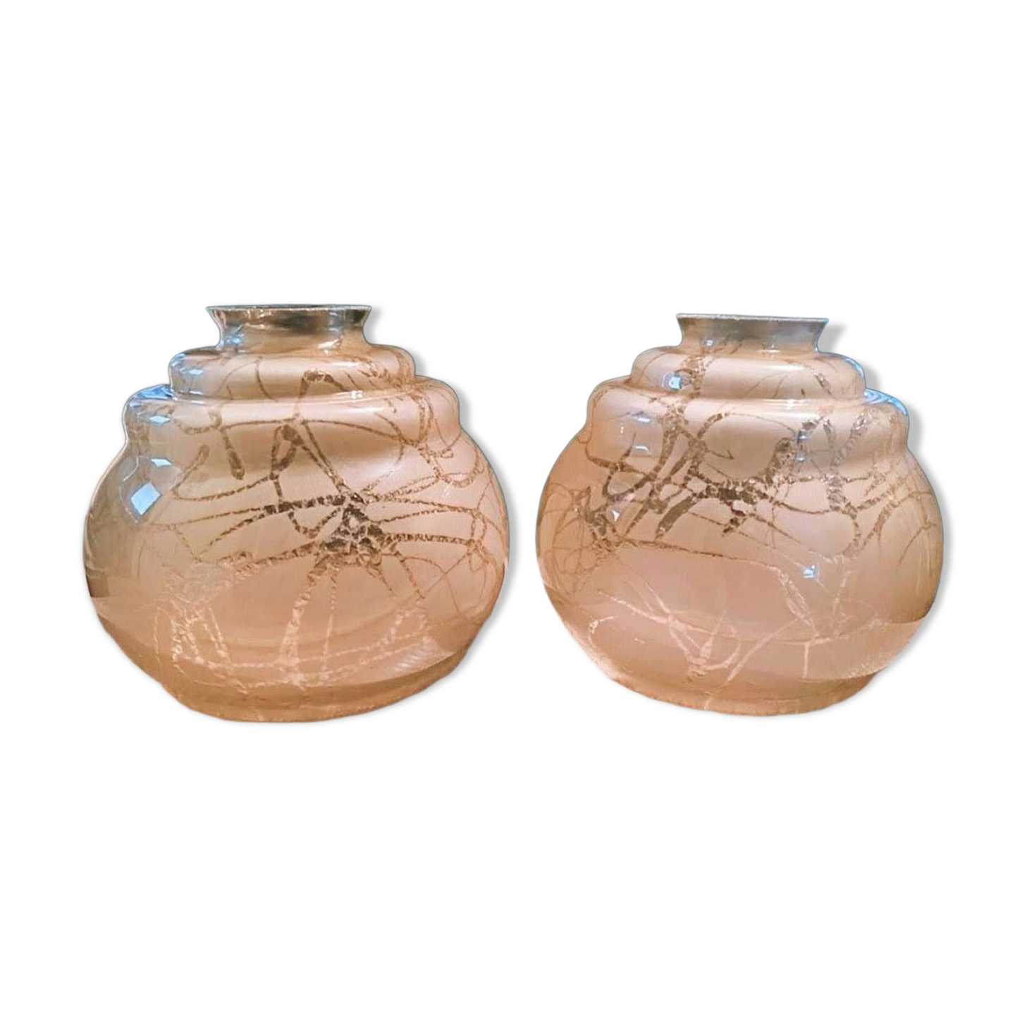 Pair of Art Deco lamp globes (circa 1930) made of blown glass.