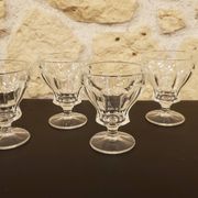 Set of 6 clear glass stemmed glasses