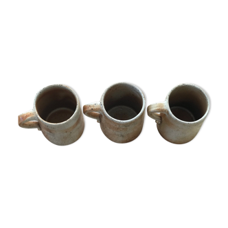 Set of 3 sandstone cups