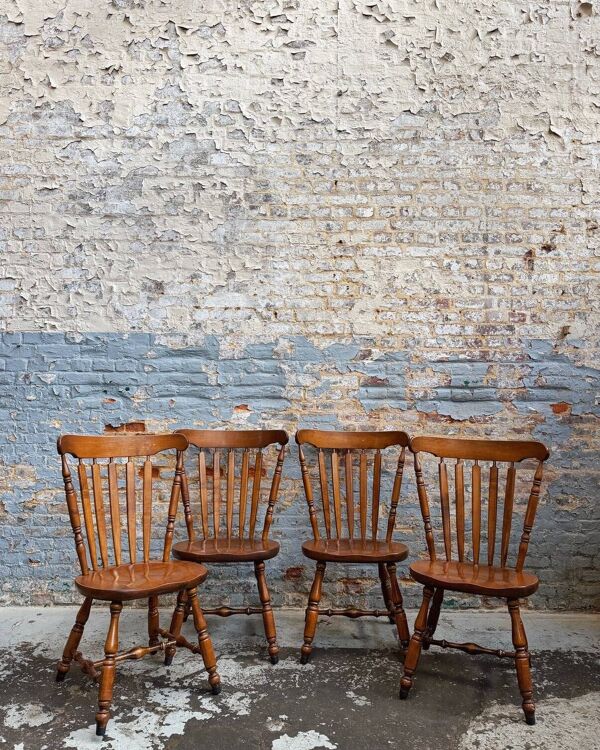 4 chaises western en hêtre