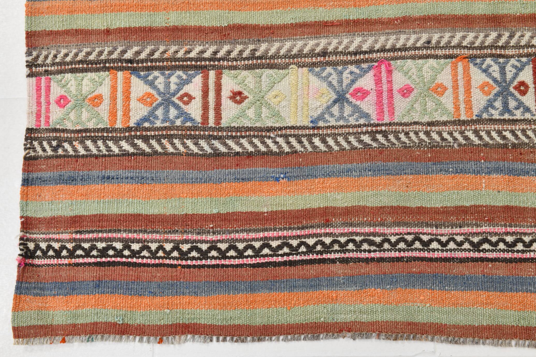 Tapis Kilim vintage turc en laine