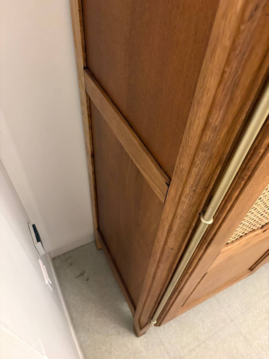 Oak wardrobe with caning