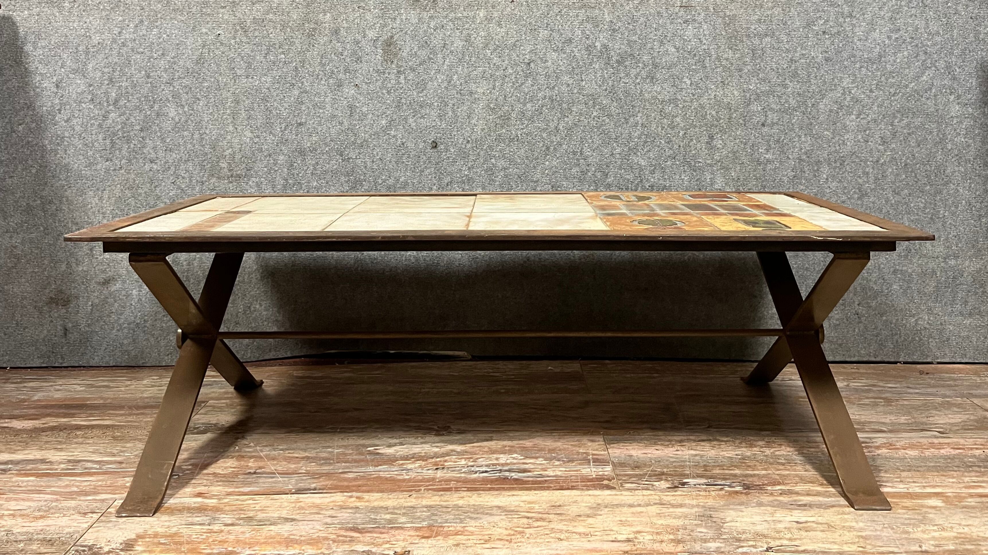 Scandinavian coffee table from the 60s and metal and ceramics