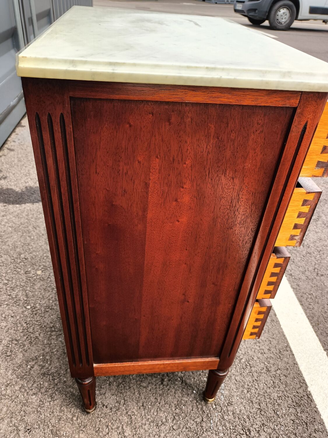 Chest of drawers style louis xvi marble top