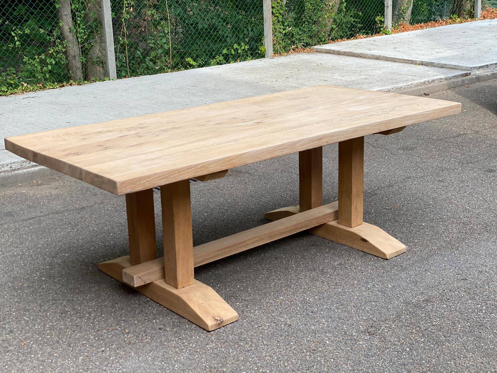 Grande table de monastère brutaliste en chêne massif 210x100cm 70s