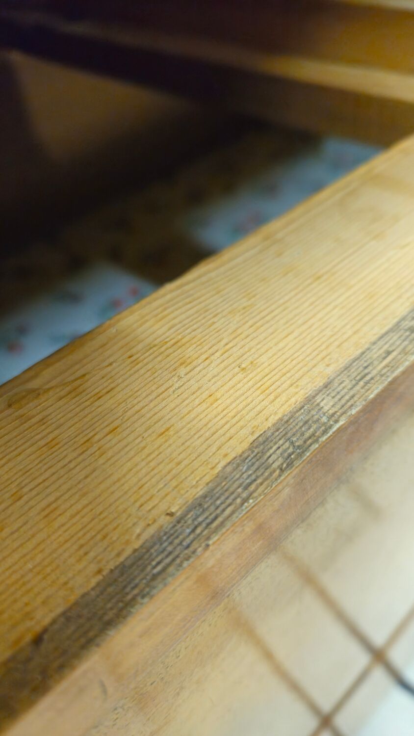 Solid walnut chest of drawers from the 1960s.