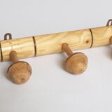 Coat rack with 3 wooden hooks