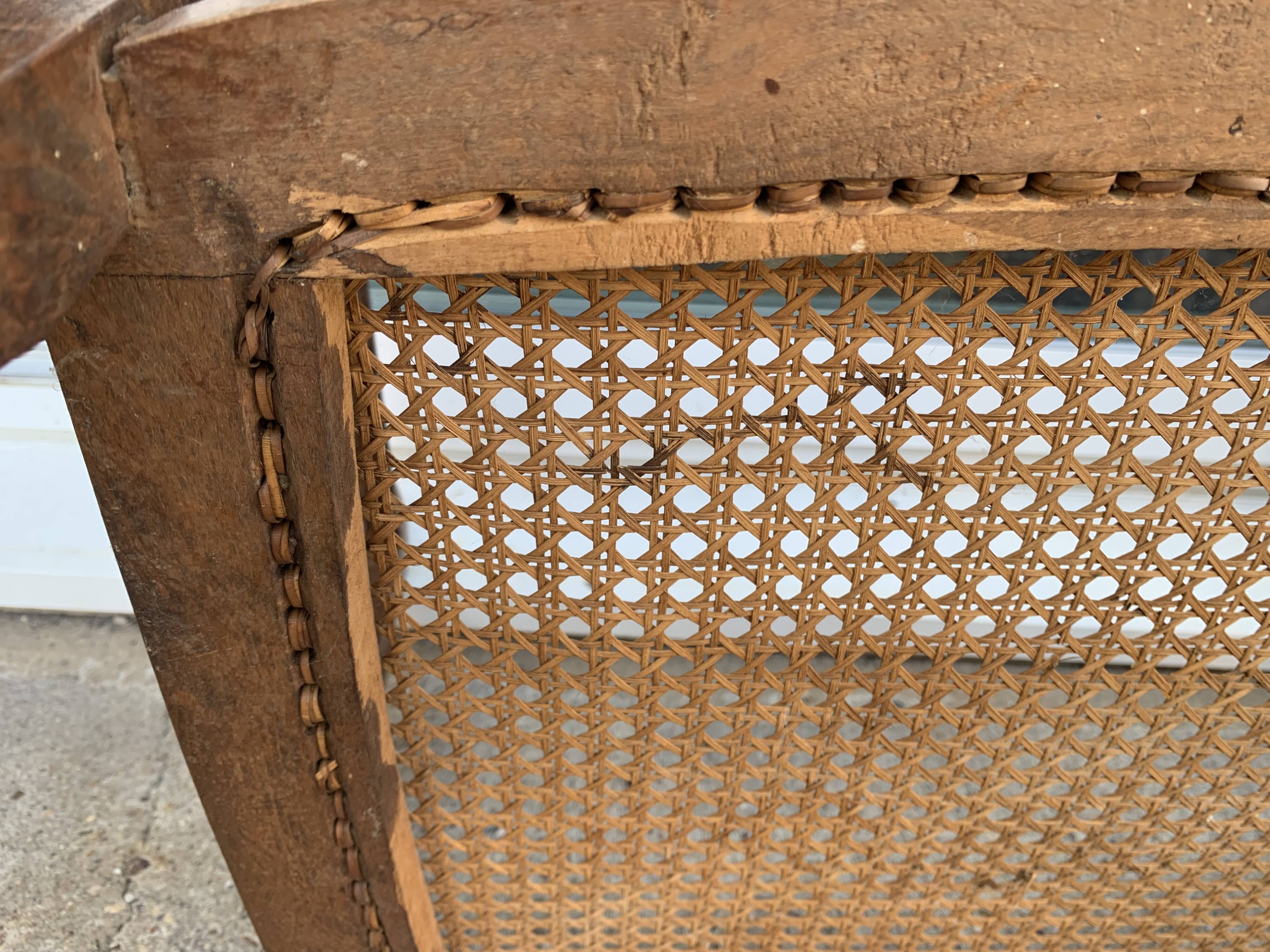Banc ancien assise cannage
