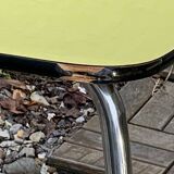 Chaises Formica jaune  pieds compas 1950