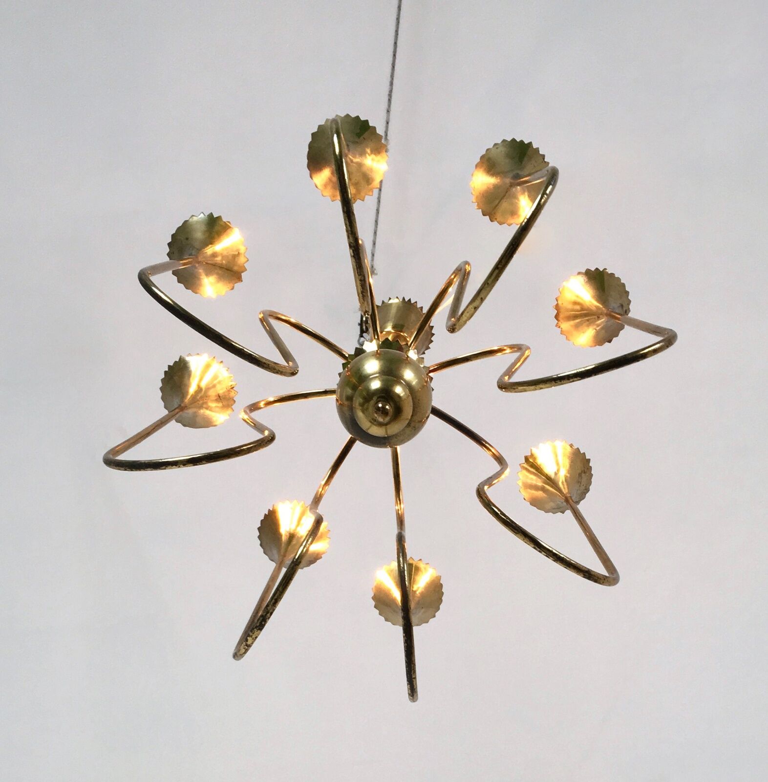 Vintage Eight-Light Brass Chandelier Highly Ascribable to Ulrich, Italy