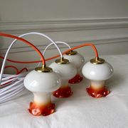 Pair of orange opaline tulips gradient white thread 70s