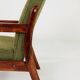 Fauteuil rétro en tissu boucle vert, forme ergonomique