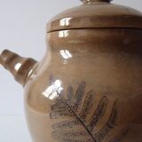 Chevrette à décor végétal