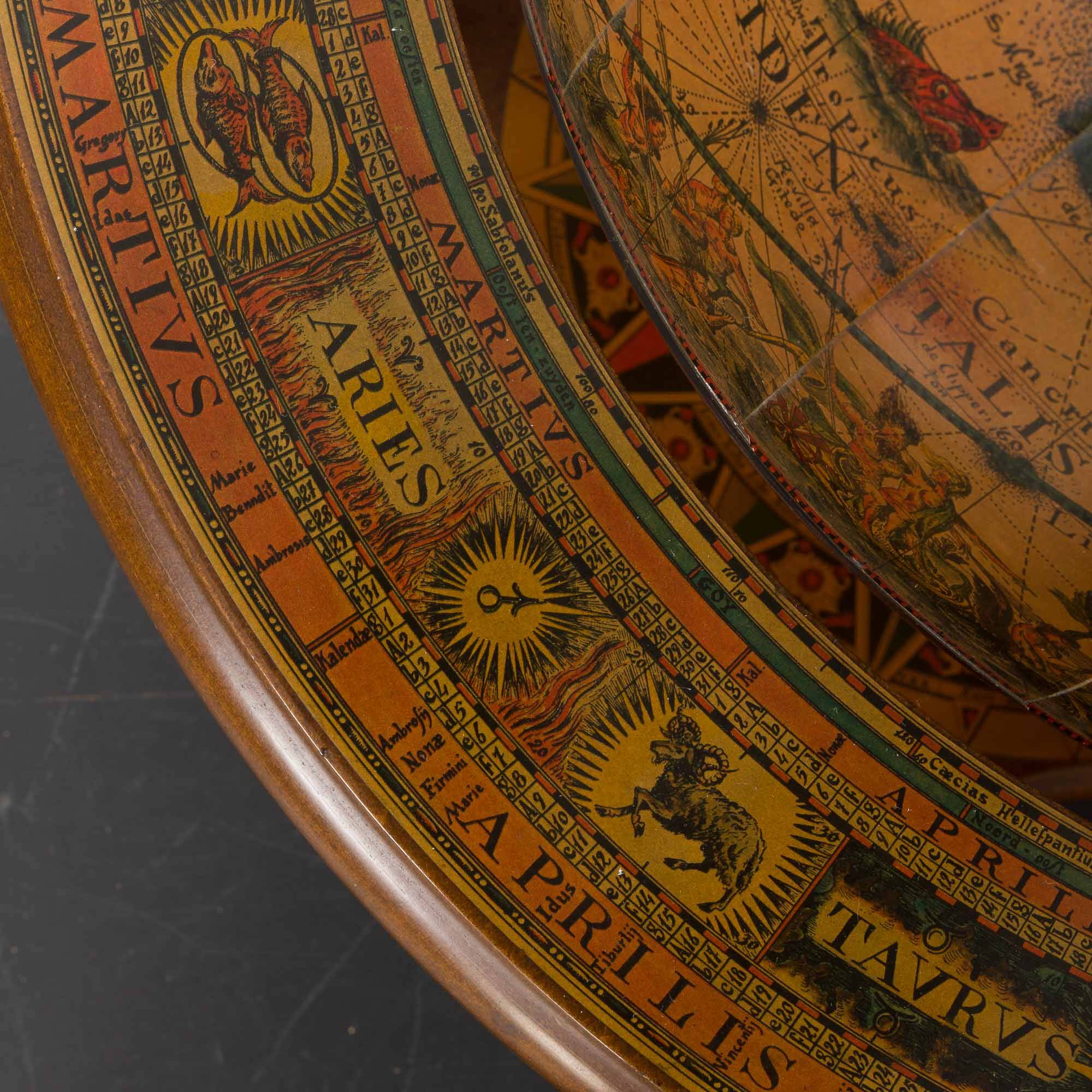 Large Mid-century globe bar cabinet, Italy 1960s