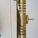 Banker's lamp to table