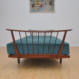 Oak daybed from the 1950s