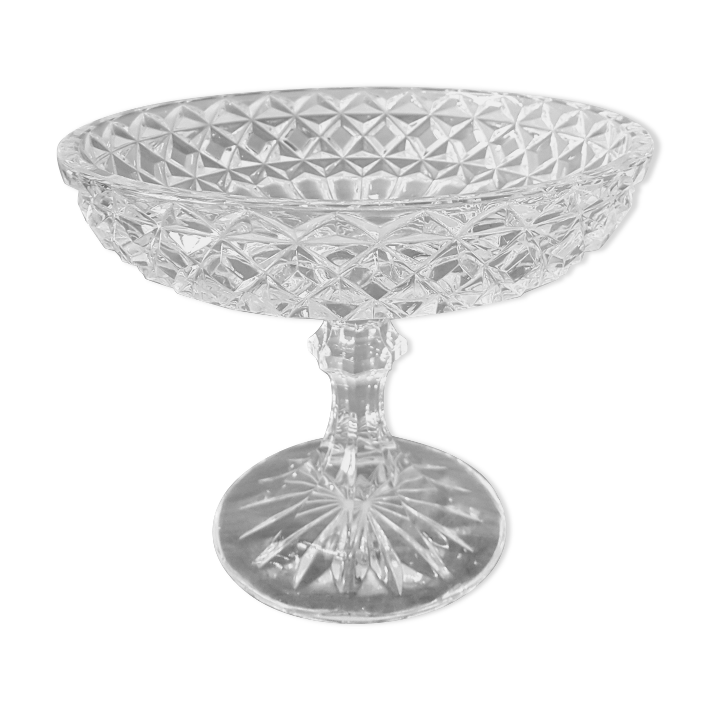 Chiseled glass compotier