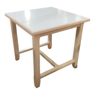 Bistro table