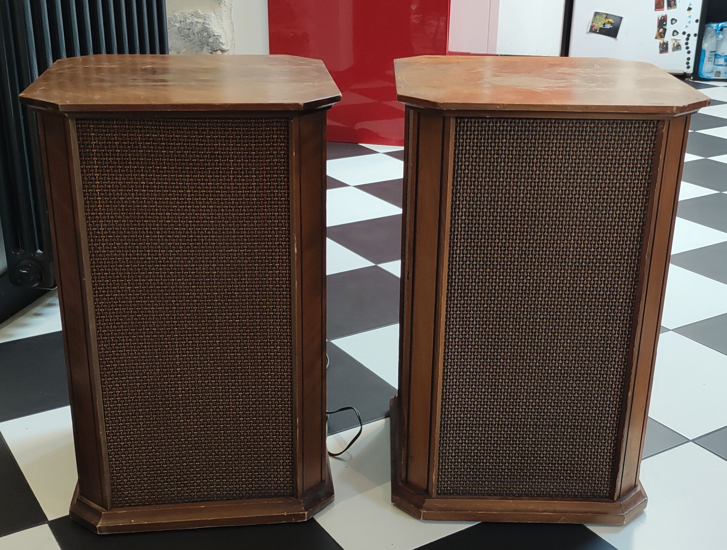Pair of vintage H.H.Scott S100 speakers