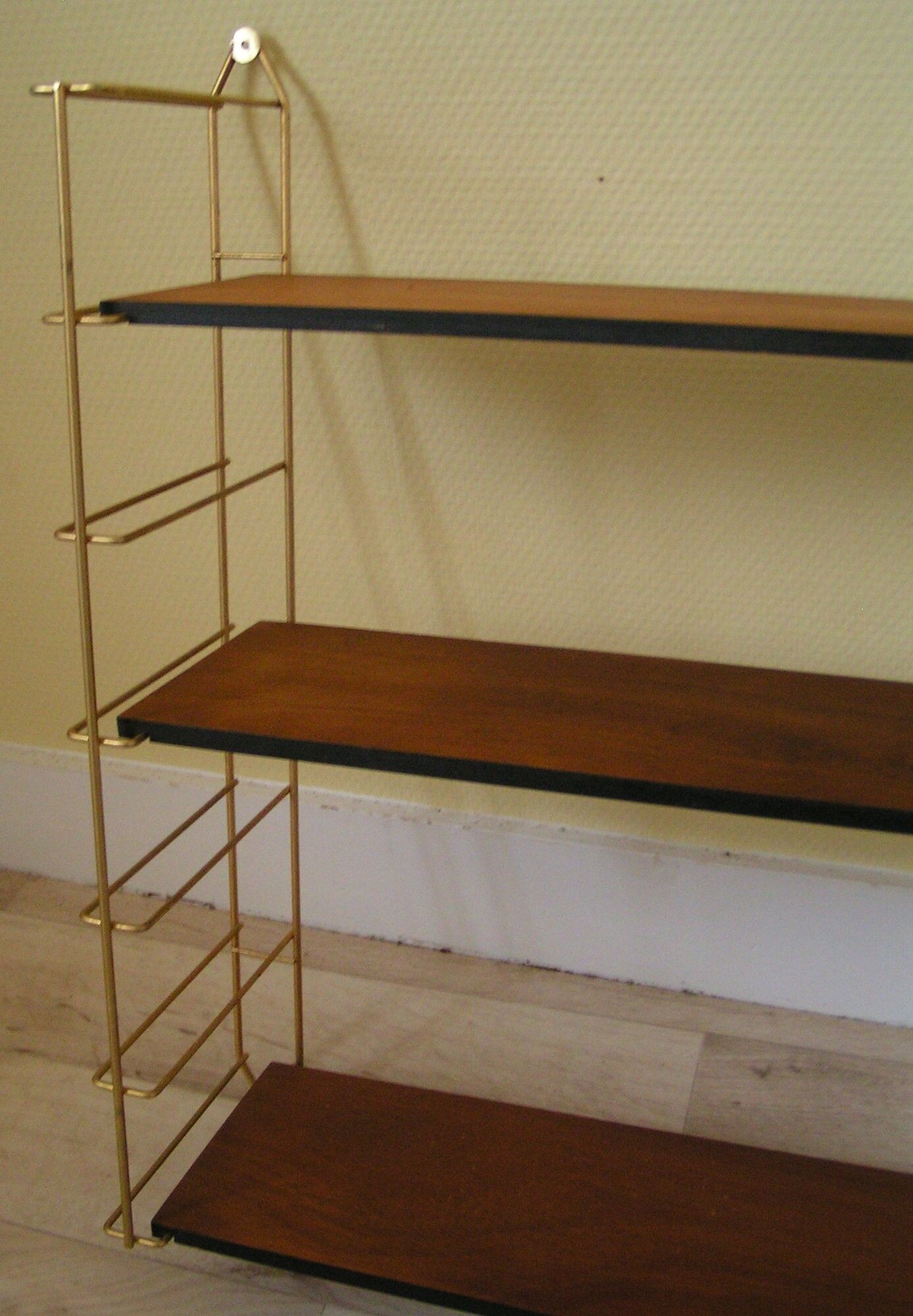 Shelves string wood and brass golden 60