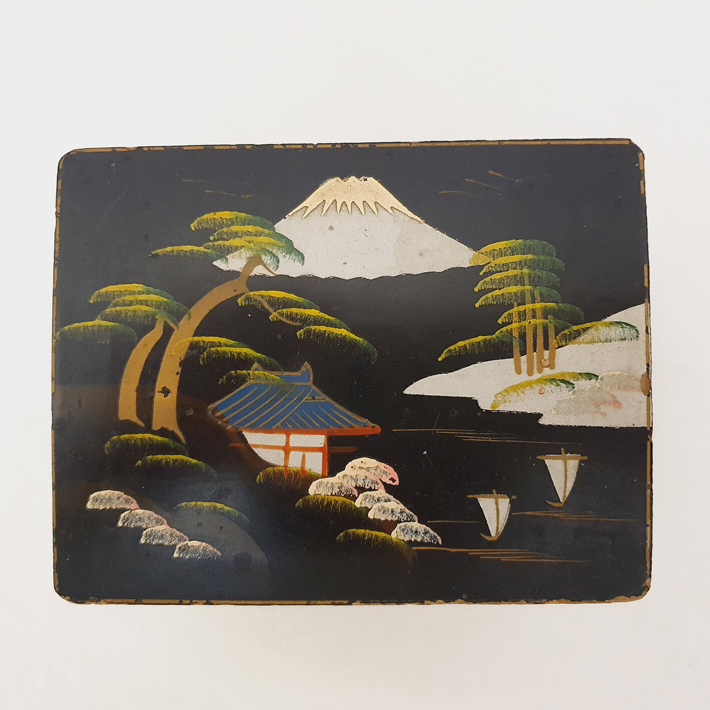 Music box with dancer