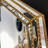 Octagonal parclose mirror