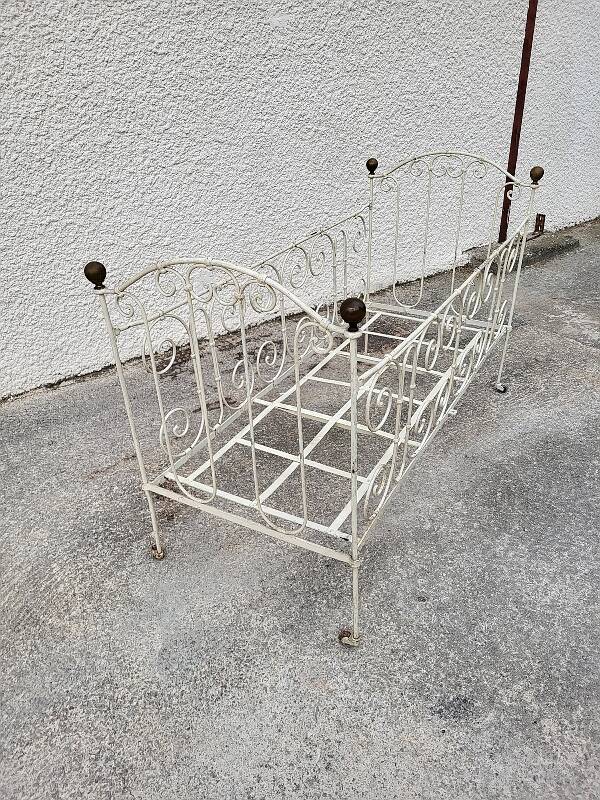 Small 2-tier metal and wooden stand 1960