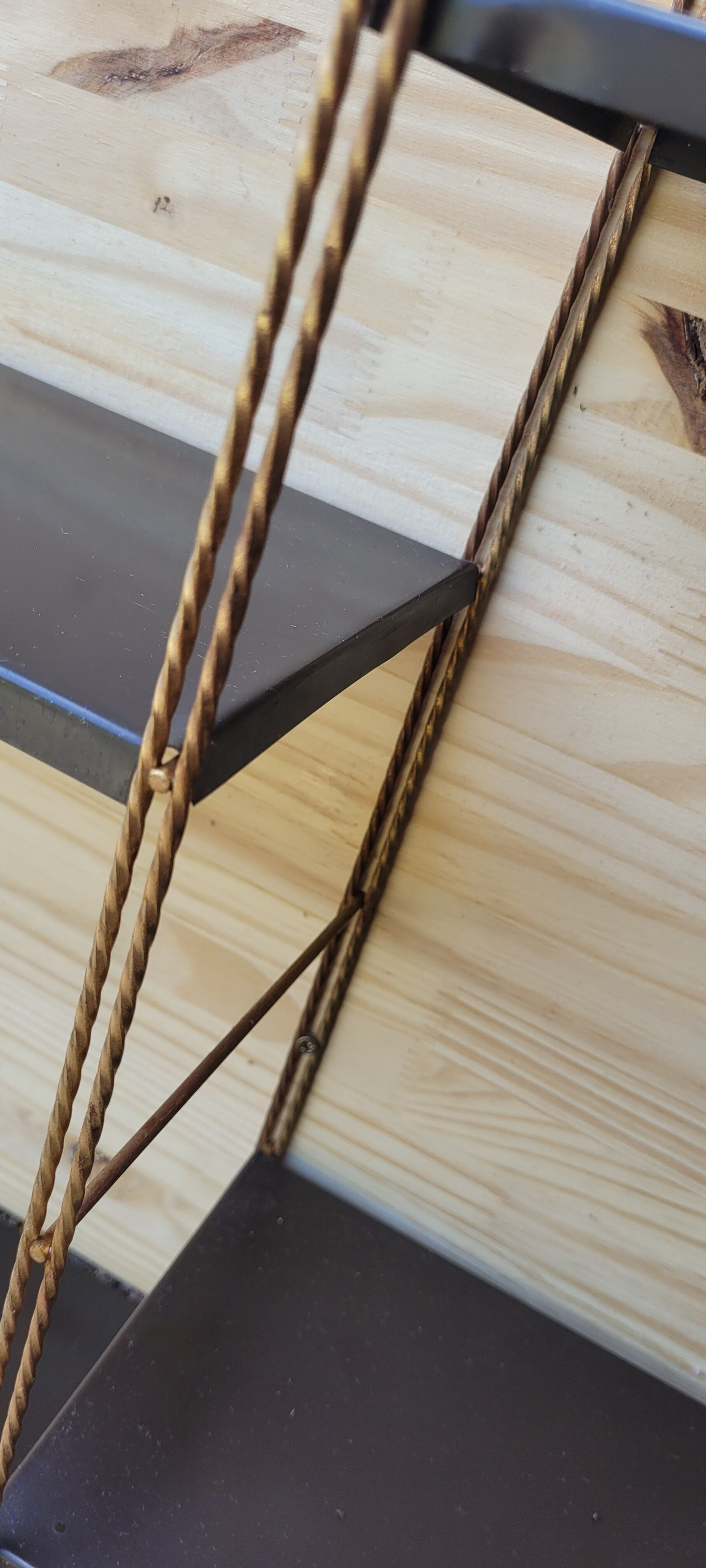 Shelf string metal 60