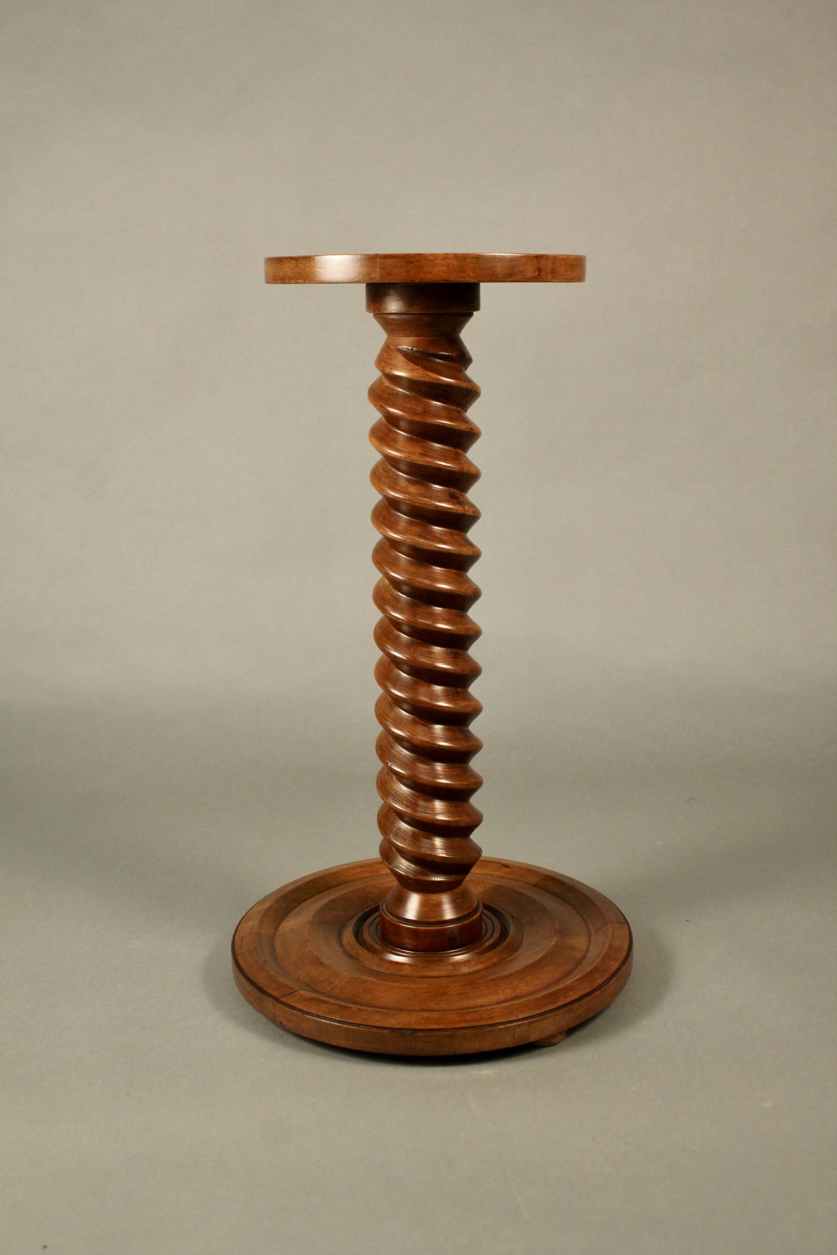 Column screw press in beech