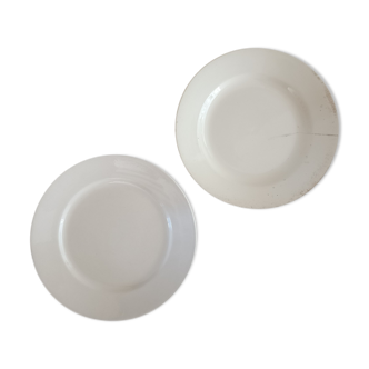 2 assiettes terre de fer Badonviller