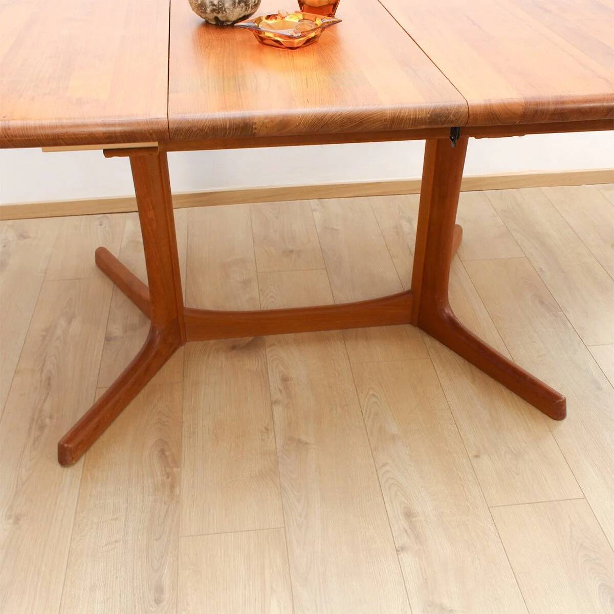 Teak dining table by Dyrlund