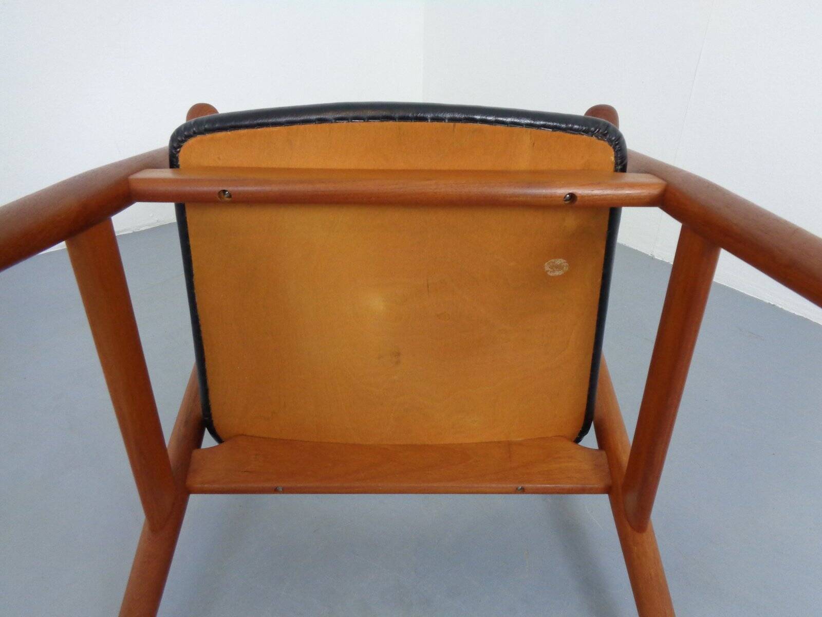 Danish Teak Gm11 Armchair by Svend Aage Eriksen of Glostrup, Denmark, 1960s
