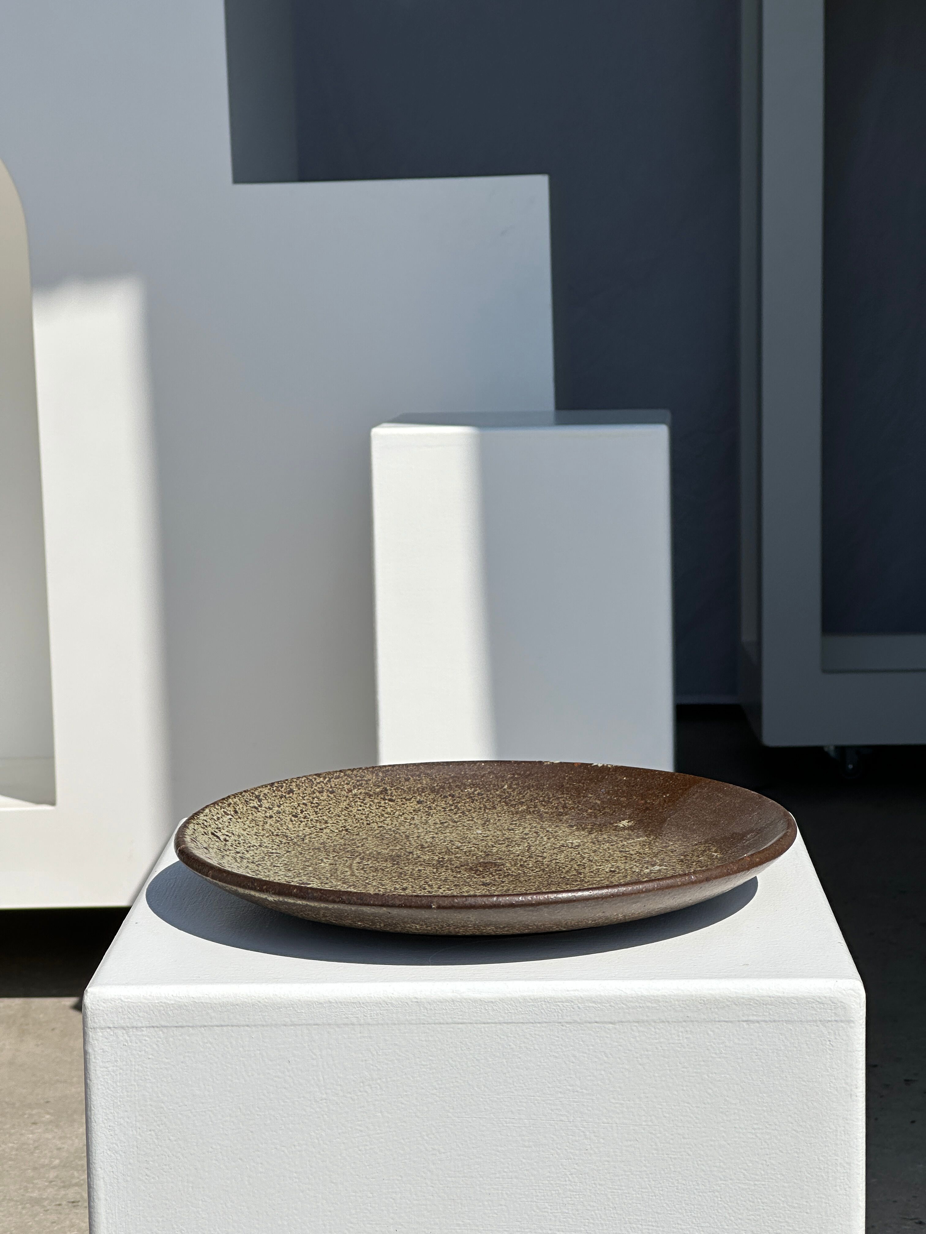 Indonesian green ceramic dish D:26.5