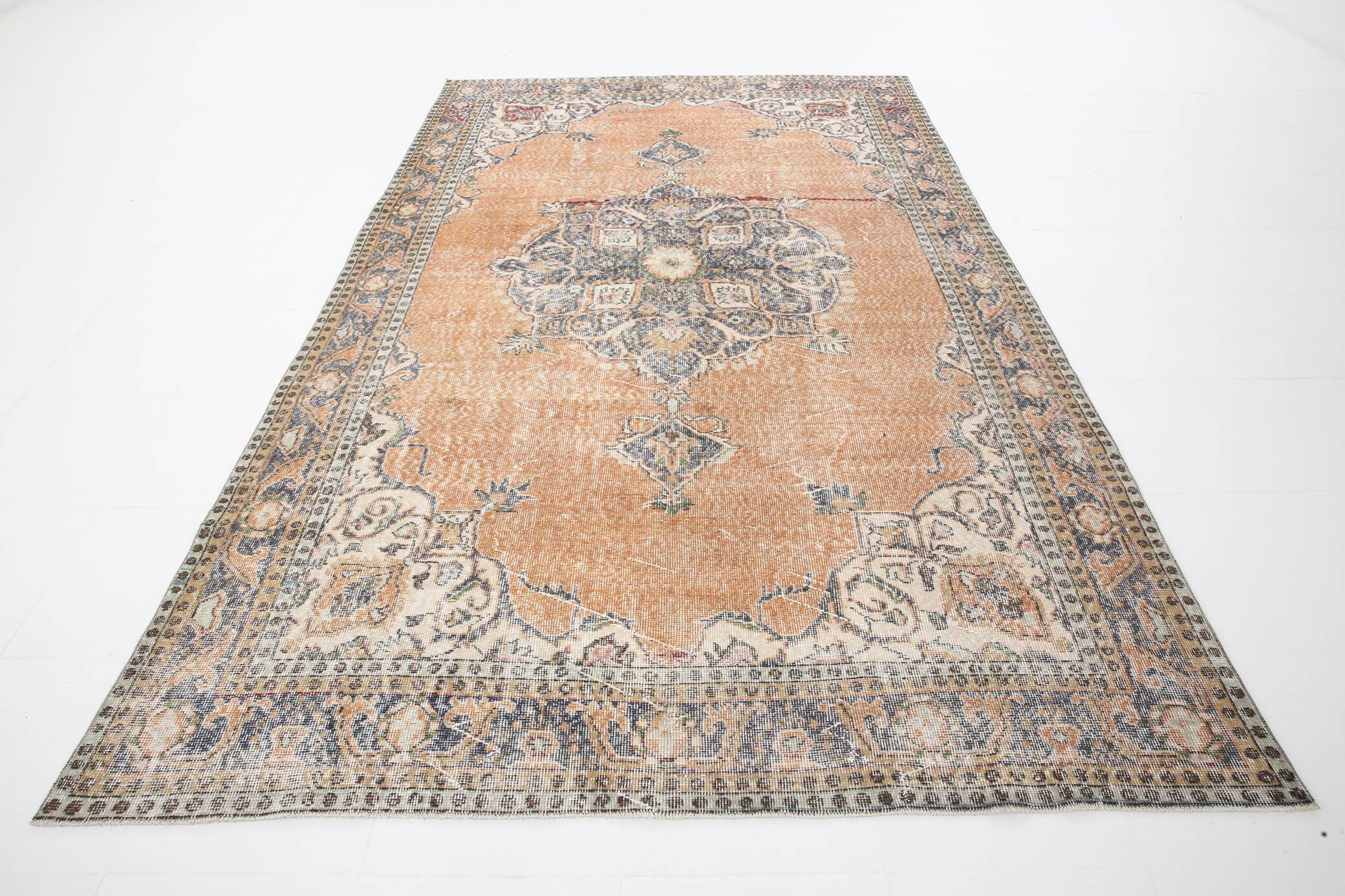 Persian Rug, 205x339Cm
